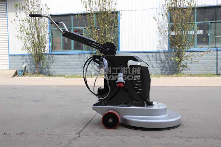 拋光機(jī)是為了讓地面表面有光澤，需要先研磨后才可以拋光。拋光分為粗拋和精拋，這時(shí)候可以使用拋光機(jī)，配合拋光墊，提高地面的光澤度。高速地坪拋光機(jī)讓你輕松完成地坪拋光工作，提高地坪亮度。