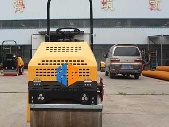 注意啦！這里有解決座駕壓路機(jī)漏油小妙招