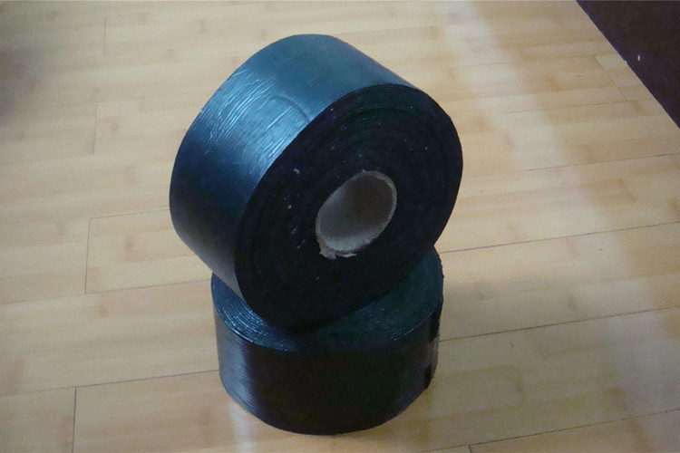 抗裂貼在道路施工的四大作用，看完很受益